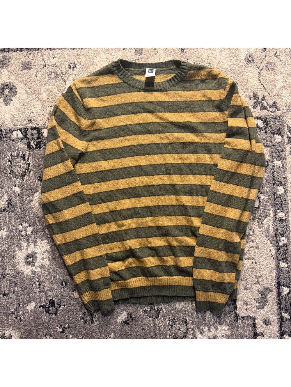 GAP Men's Medium Striped Crewneck Sweater in Olive Green Y2K